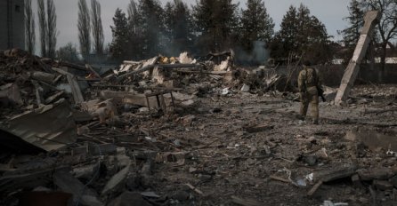 Rakete pogodile željezničku stanicu na istoku Ukrajine, ima mrtvih