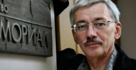 Priveden istaknuti ruski aktivista nakon antiratnog protesta u Moskvi