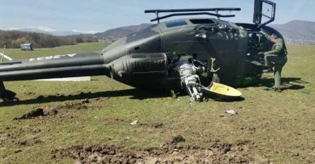 Pojavio se snimak prevrnutog helikoptera Oružanih snaga BiH