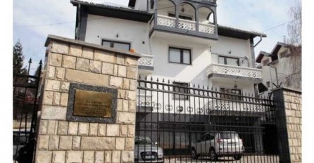 Ambasada Rusije: Schmidt može zviždati i pokazivati kartone samo u 10. Bundesligi