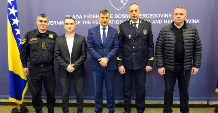 Potpisan sporazum o osnovici za obračun plaća policijskih službenika