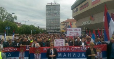 Poziv svim članovima SNSD-a da se pridruže borcima u “borbi za RS”