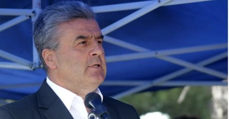 General Vahid Karavelić: Armija je prsima svojih boraca branila Bosnu