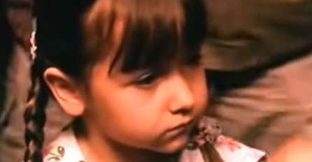 IZGOVORILA ČUVENU REPLIKU "NEĆU DA TI KAŽE, ĆELAVI" I NESTALA: Evo gdje je danas i šta radi djevojčica sa kikicama ( FOTO)