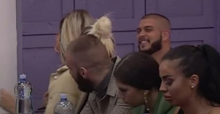 DEJAN DRAGOJEVIĆ USRED EMISIJE ZAPROSIO ALEKSANDRU: Šok svima, a da vidite DALILINU REAKCIJU (VIDEO)
