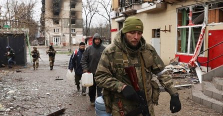 Rusija civile s okupiranog teritorija prisilno regrutira u vojsku, tvrdi Ukrajina