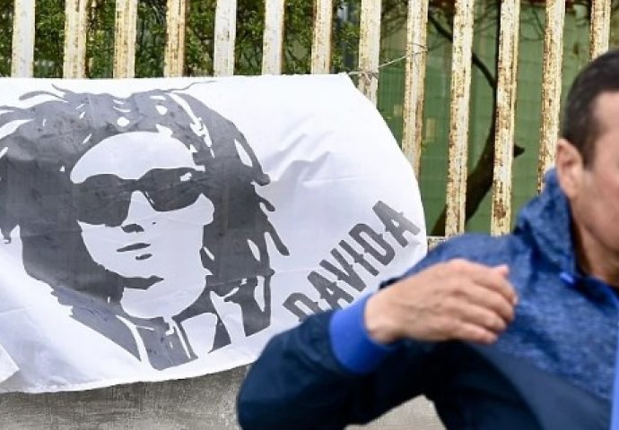 Davor Dragičević je već mjesec ispred Tužilaštva BiH, kaže da mu Vaskrs ništa ne znači bez sina