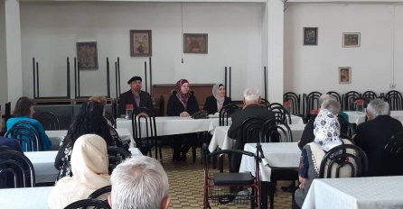 Delegacije Islamske zajednice u BiH i Medžlisa IZ Sarajevo posjetile Gerontološki centar u Nedžarićima i uljepšale dan korisnicima usluga
