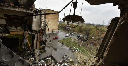 SAD i saveznici se sastali u njemačkoj bazi, najavili slanje teškog oružja Ukrajini