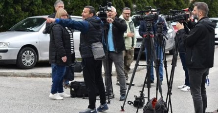 Incident ispred Suda BiH: Davor Dragičević verbalno napao ekipu RTRS-a