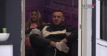 CAR I DALILA PONOVO ZAJEDNO - ONA NE SKIDA OSMIJEH S LICA: Evo o čemu su pričali (VIDEO)