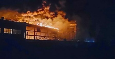 Rusi gađali Odesu hipersoničnim raketama, pogođen trgovački centar i dva hotela