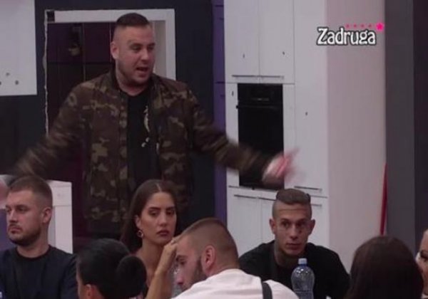 screenshot-from-2022-05-10-07-54-17