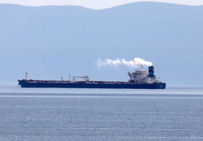 Tanker pun iranske nafte sedam dana luta Jadranom