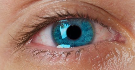 "TITRANJE" OKA: EVO ŠTA ZNAČI kada se to dogodi ženi, prema narodnom vjerovanju