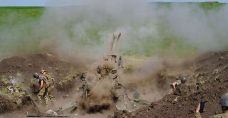 Stoltenberg: Rusija ne postiže svoje strateške ciljeve, Ukrajina bi mogla pobjediti