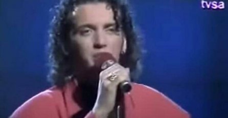 NEMA ŠANSE DA GA PREPOZNATE: Ko je pjevač sa slike čije hitove pjevamo i dan danas