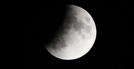 POMRAČENJE MJESECA DONOSI ŽESTOKE PROMJENE: Evo koji znakovi su na udaru, SAMO 1 ĆE BITI SRETAN