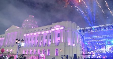 VEČERAS ON STIŽE NA IMANJE ZADRUGE: Zadrugari će skočiti od sreće, kad ga budu ugledali! HAOS U NAJAVI! (FOTO)