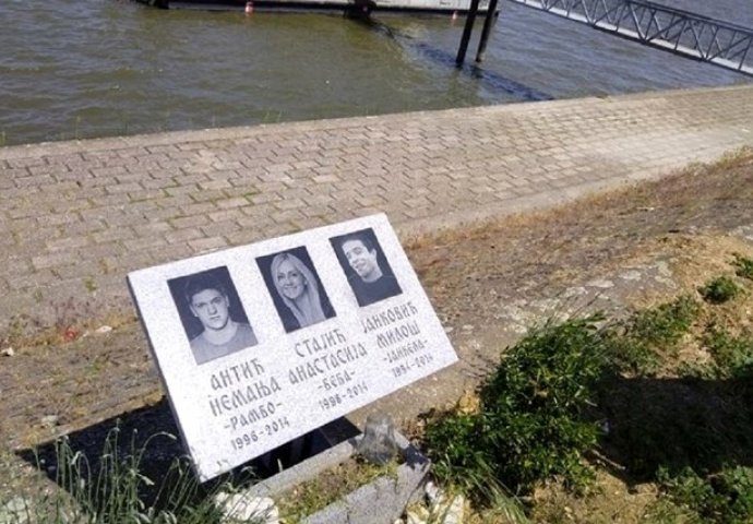 Na mjestu gdje je u Beogradu nađeno tijelo prije osam godina poginulo je troje mladih