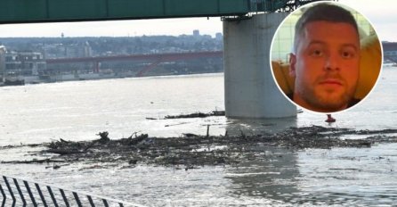 Fotografije sata i telefona pronađenih kod osobe za koju se sumnja da je Periš