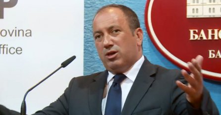 Crnadak: Dodik pozvao narod ispred NSRS