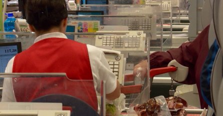 Građani na Crni petak kupovali manje nego lani