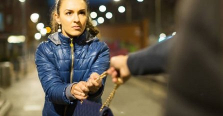 Mostarka trčala za lopovom i uzela mu torbicu koju je ukrao?