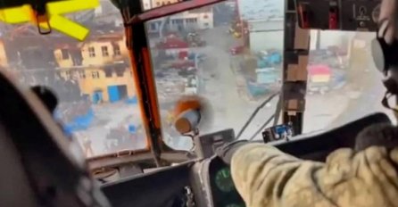 Nevjerovatni snimci: Piloti riskirali živote prevozeći hranu u Azovstal