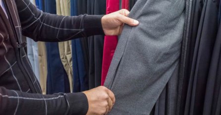 ZNATE LI ZAŠTO PANTALONE IMAJU CRTU NA SREDINI NOGAVICA? Nije tu zbog lakšeg peglanja, istina je skroz drugačija!