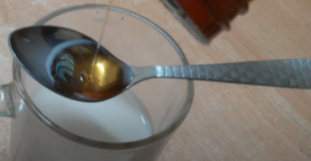 NESANICA ĆE NESTATI: Prije spavanja popijte mlijeko s OVA 3 SASTOJKA