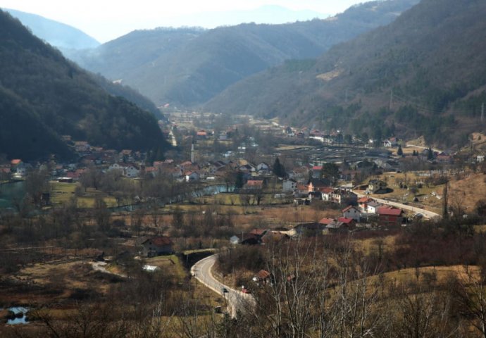 U bh. općini Jezero Dan žalosti zbog smrti dvojice mladića