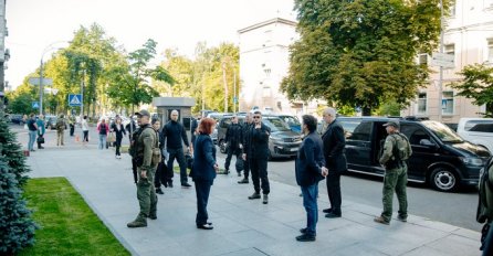 Abazović objavio fotografiju iz Kijeva: Stigli smo da pružimo podršku