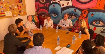 Gradonačelnik Prijedora iz SNSD-a odbio se sastati sa europarlamentarcima i roditeljima ubijene djece