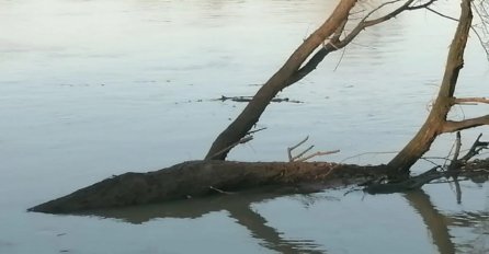 U rijeci kod Sarajeva pronađena eksplozivna naprava teška 100 kg