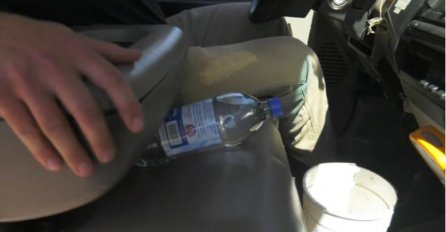 NIKAKO NE OSTAVLJAJTE FLAŠICU SA VODOM U KOLIMA: Ljeti ovo nikako ne smijete da radite, a ovo je RAZLOG!