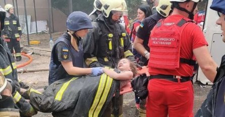 Otac djevojčice ubijen u napadu na Kijev, nju izvukli iz ruševina, majka i dalje zatrpana