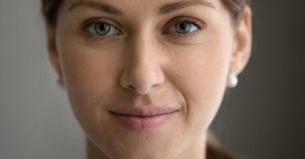 MUŽ DOVEO LJUBAVNICU U NJIHOVU KUĆU I REKAO JOJ DA IMA 3 DANA DA SE ISELI: Evo šta je žena uradila