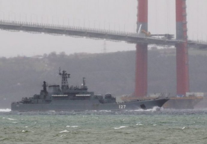 Turska zaustavila ruski brod, istražuje ukrajinske tvrdnje
