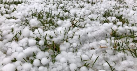 Nakon velikog nevremena: Grad zabijelio Sokolac