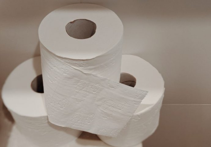 Znate li zašto je toaletni papir bijele boje?
