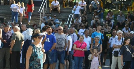 Građani Zenice i Mostara izašli na proteste zbog velikih poskupljenja: Moramo se pobuniti odmah!