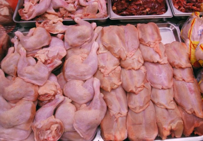 Piletina pojeftinila za 20 posto, na berzama padaju i cijene žitarica
