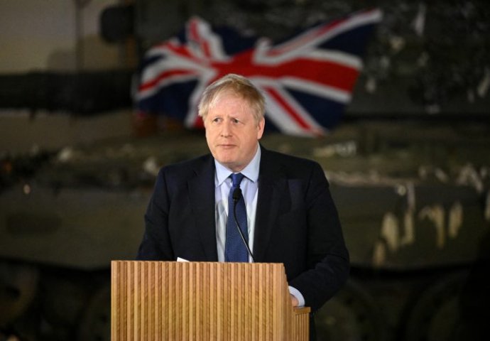 Johnson dao ostavku na mjesto šefa stranke