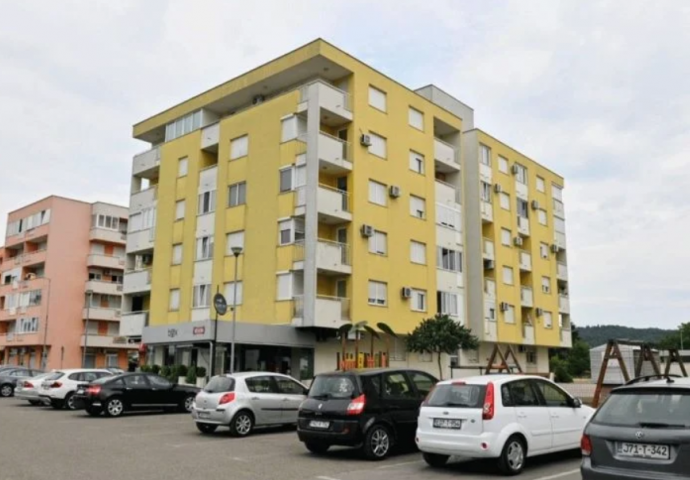 Stanari zgrade u strahu: Nasilni mladić prijeti da će se osvetiti njihovoj djeci 