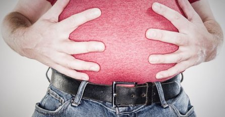 ŽELUDAC VAM NE VARI HRANU I STOMAK VAM JE NAPUHAN?: Odmah otiđite u kuhinju i  ovo napravite - preporodit ćete se!