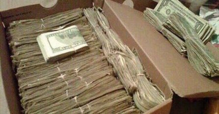 PRIČA: Kutija na ormaru