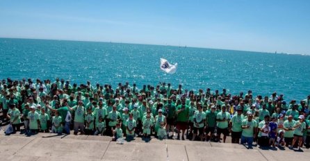 U Chicagu održana mirna šetnja povodom obilježavanja godišnjice genocida u Srebrenici