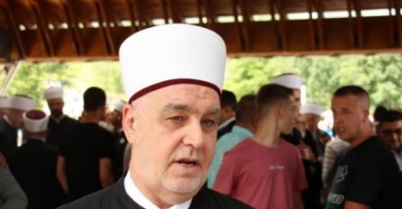 Islamska zajednica u BiH: Od Abazovića se očekivalo da osudi počinioce i negatore genocida, a ne da produbljuje bol majki žrtava