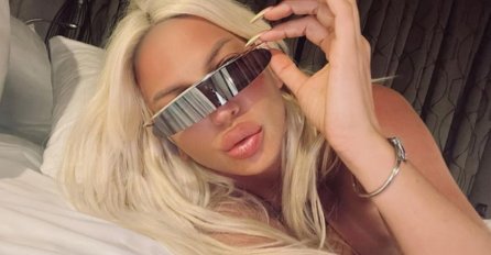 JELENA KARLEUŠA OBJAVILA SLIKU SA KĆERKAMA IZ DUBAIJA: Fanovi odmah primijetili jedan detalj, VIDITE LI?